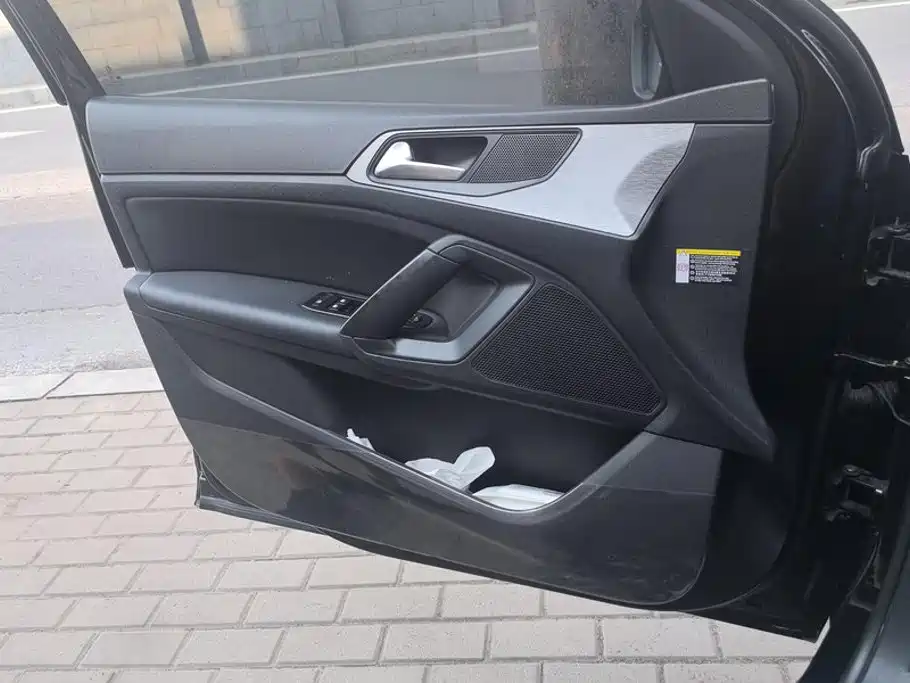 Peugeot 408 2023 2022 1.6T Progressive Edition