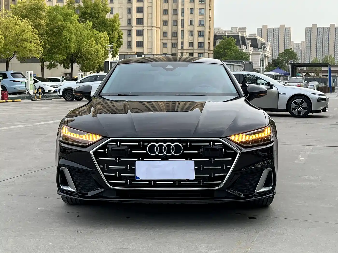 Audi A7L 2024 45 TFSI Luxury