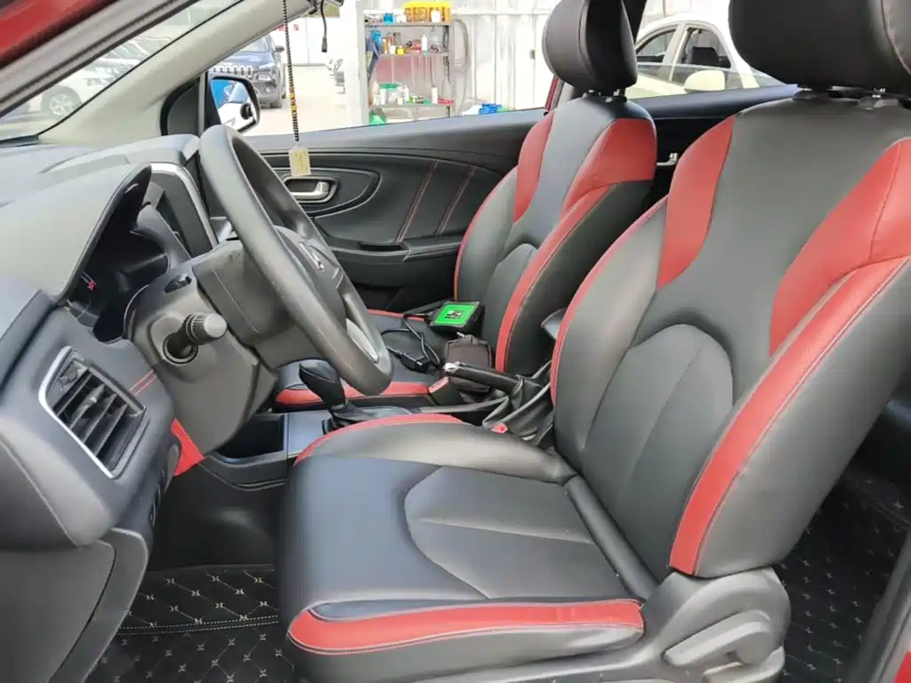 Luxgen U5 SUV 2018 2017 1.6L CVT Knight Edition