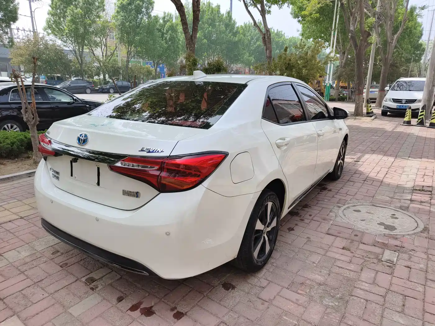 Toyota Levin Twin Engine E+ 2019 1.8PH GS E-CVT Elite Sunroof Edition фото 6