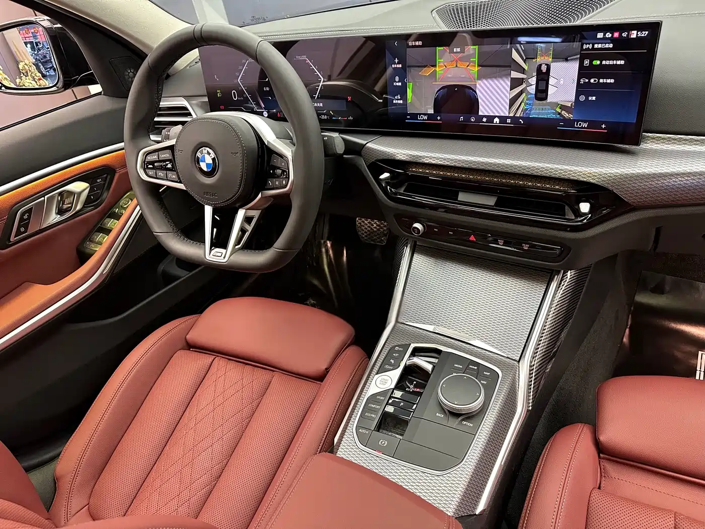 BMW 3 Series 2025 325Li M Sport Package фото 10