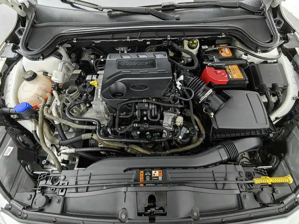Фото 6 - Ford Focus