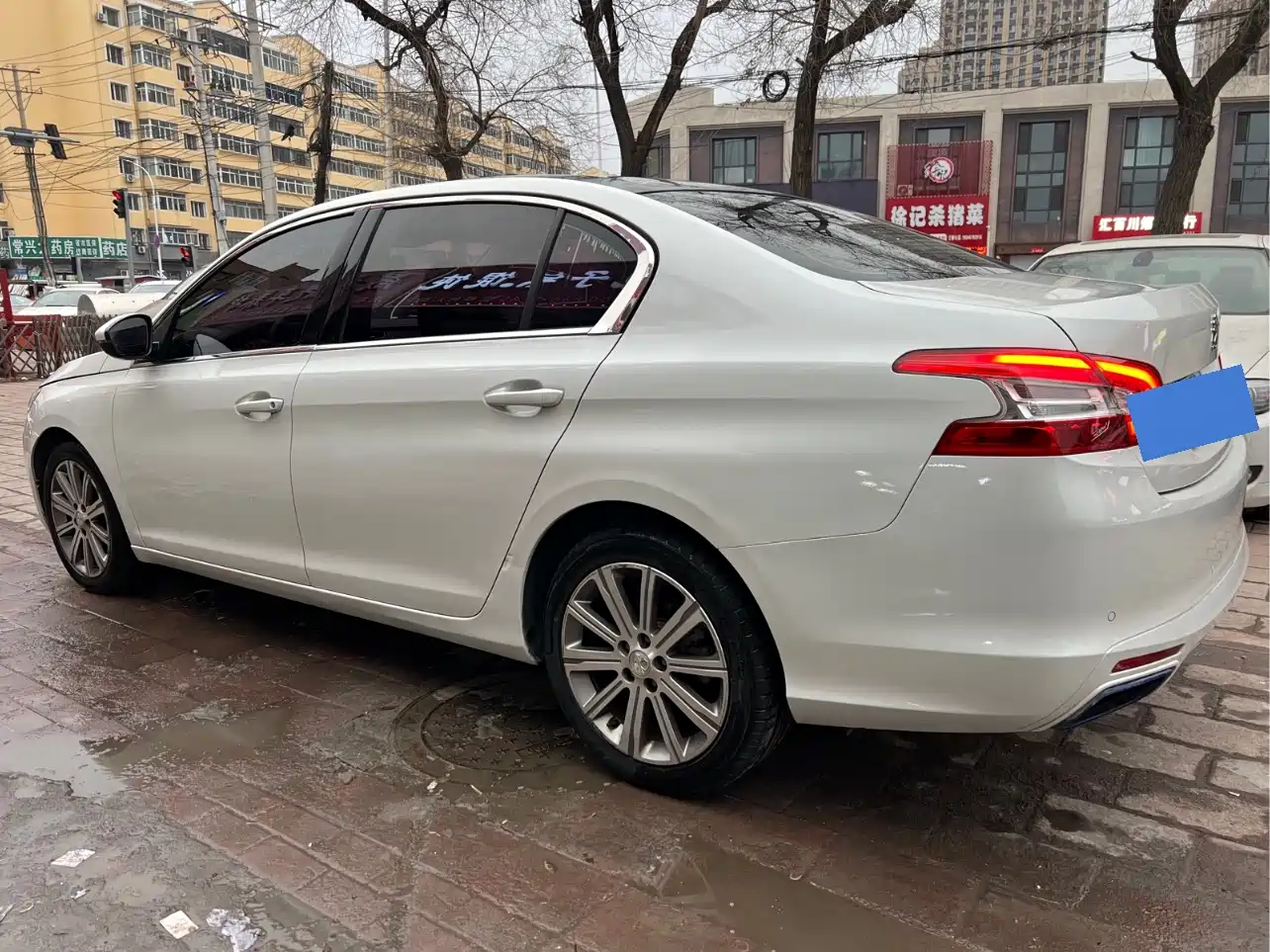Peugeot 408 2016 1.6T Automatic Luxury Edition фото 5