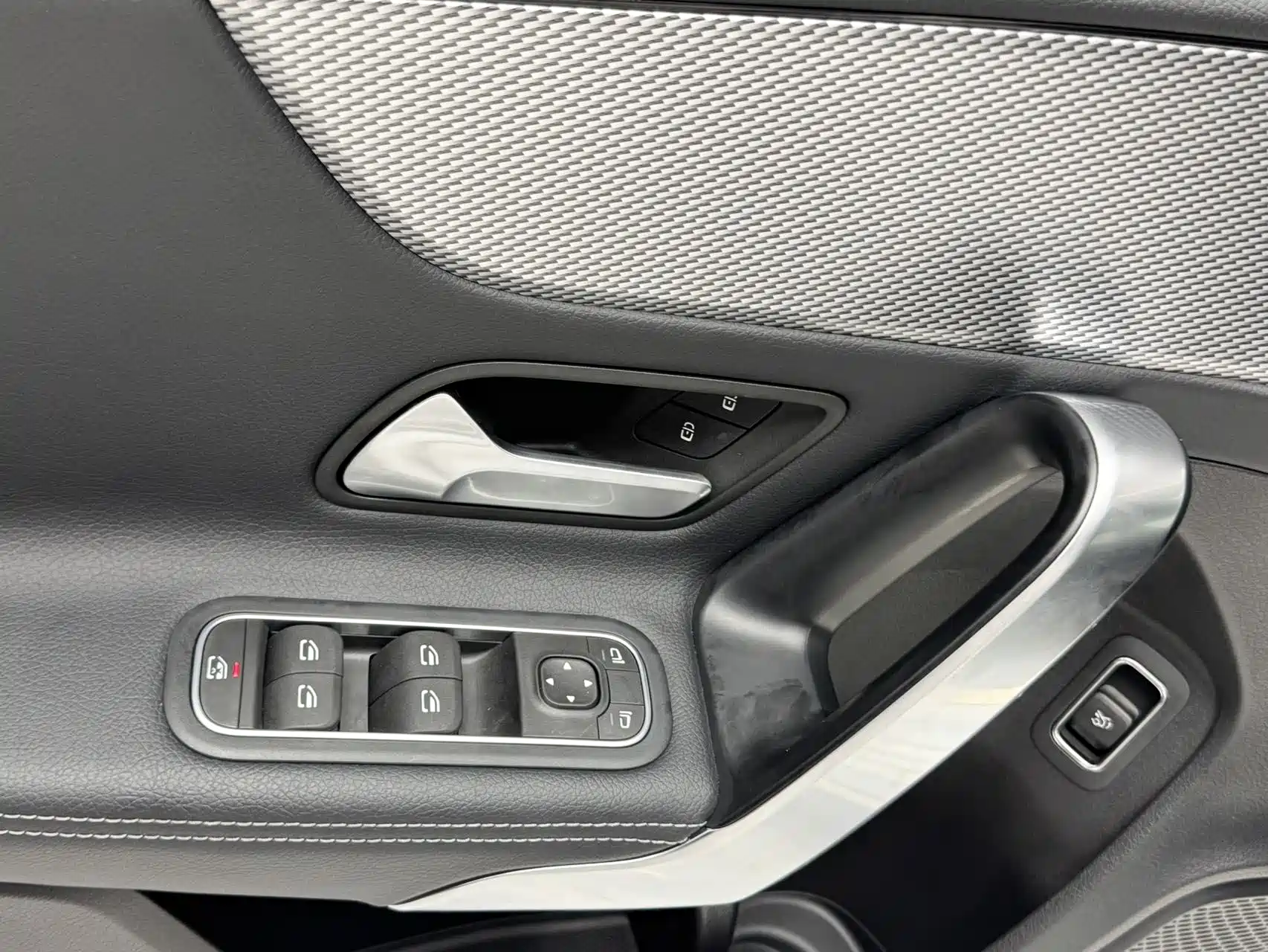 صورة 21 - Mercedes-Benz A-Class