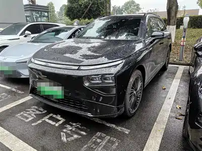 Xpeng G9