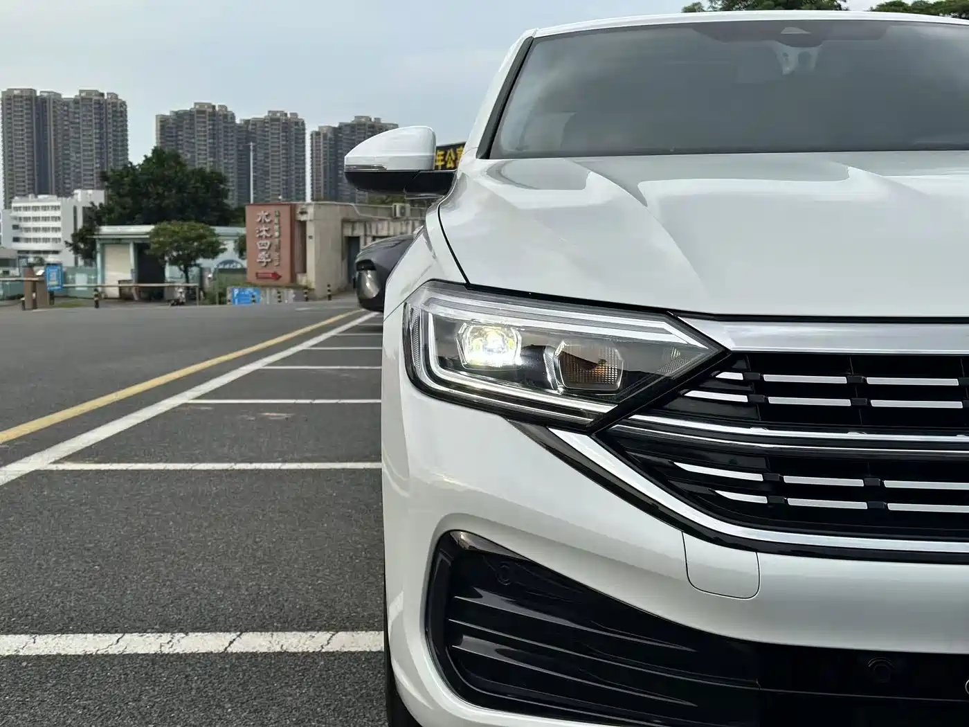 Volkswagen Sagitar, миниатюра 18