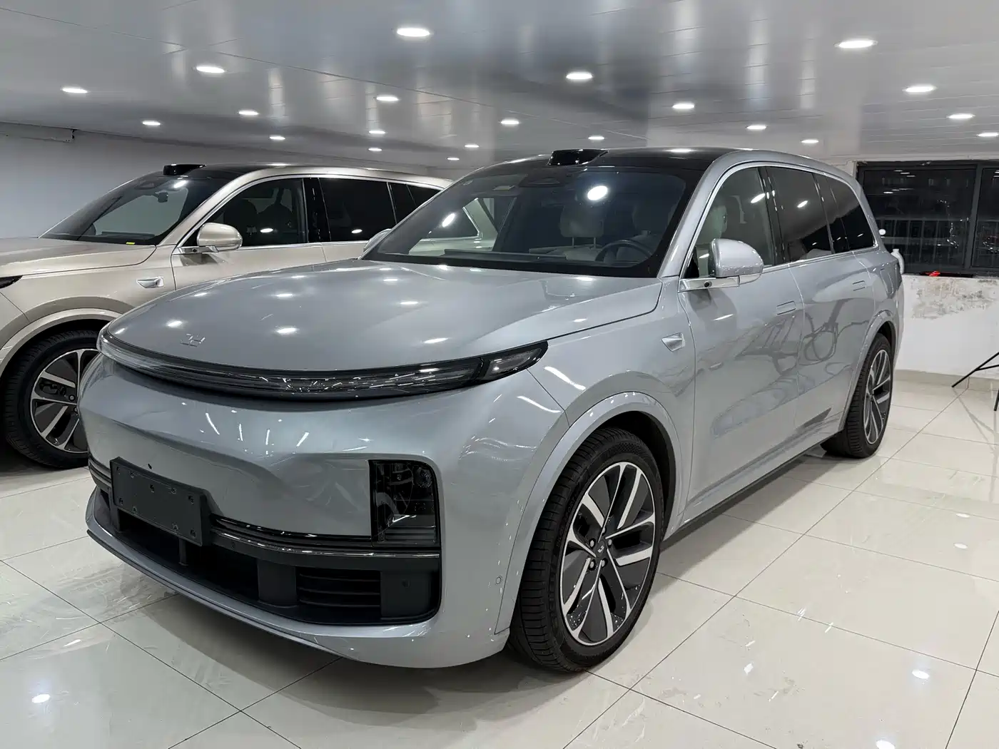 Li Auto Li Xiang L9 2024 — пригон из Китая