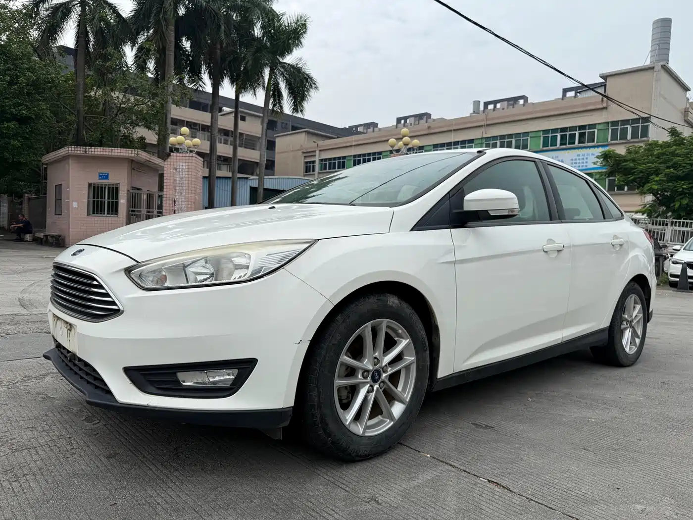 Фото 1 - Ford Focus
