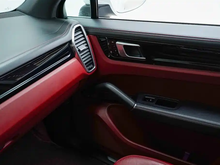 Porsche Cayenne 2019 Cayenne 3.0T фото 13
