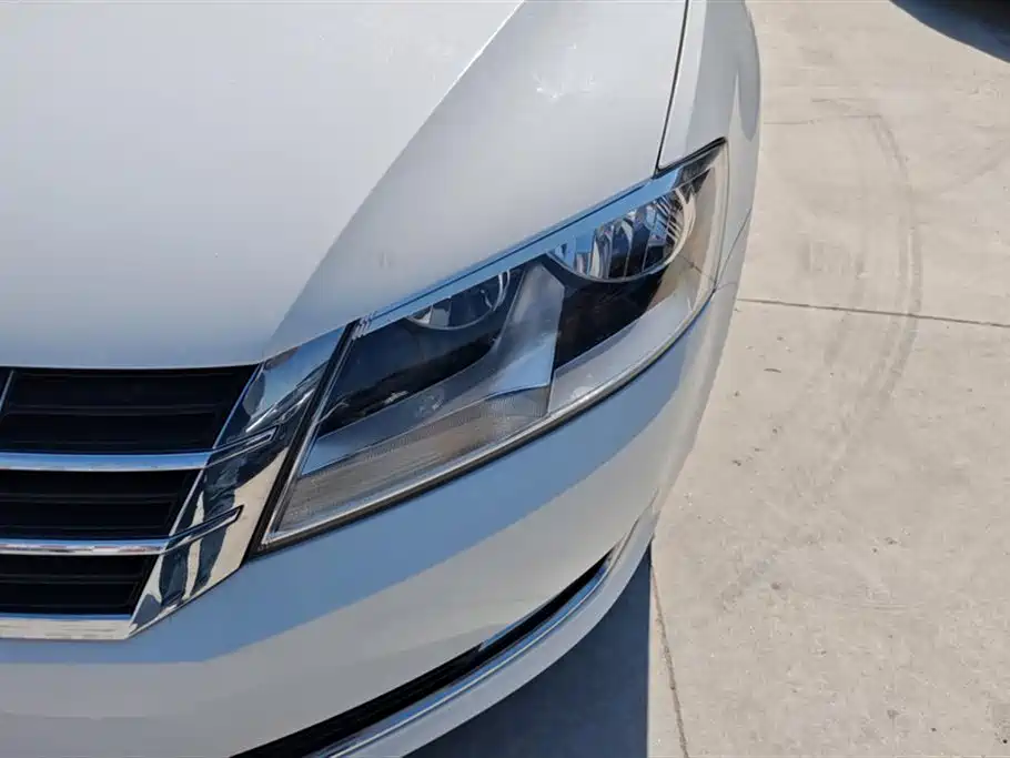 Volkswagen Lavida 2013 Facelift Classic 1.6L Automatic Comfort фото 5