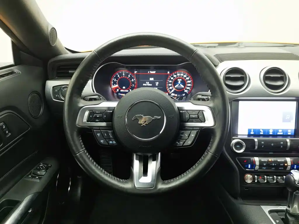 Ford Mustang, миниатюра 11