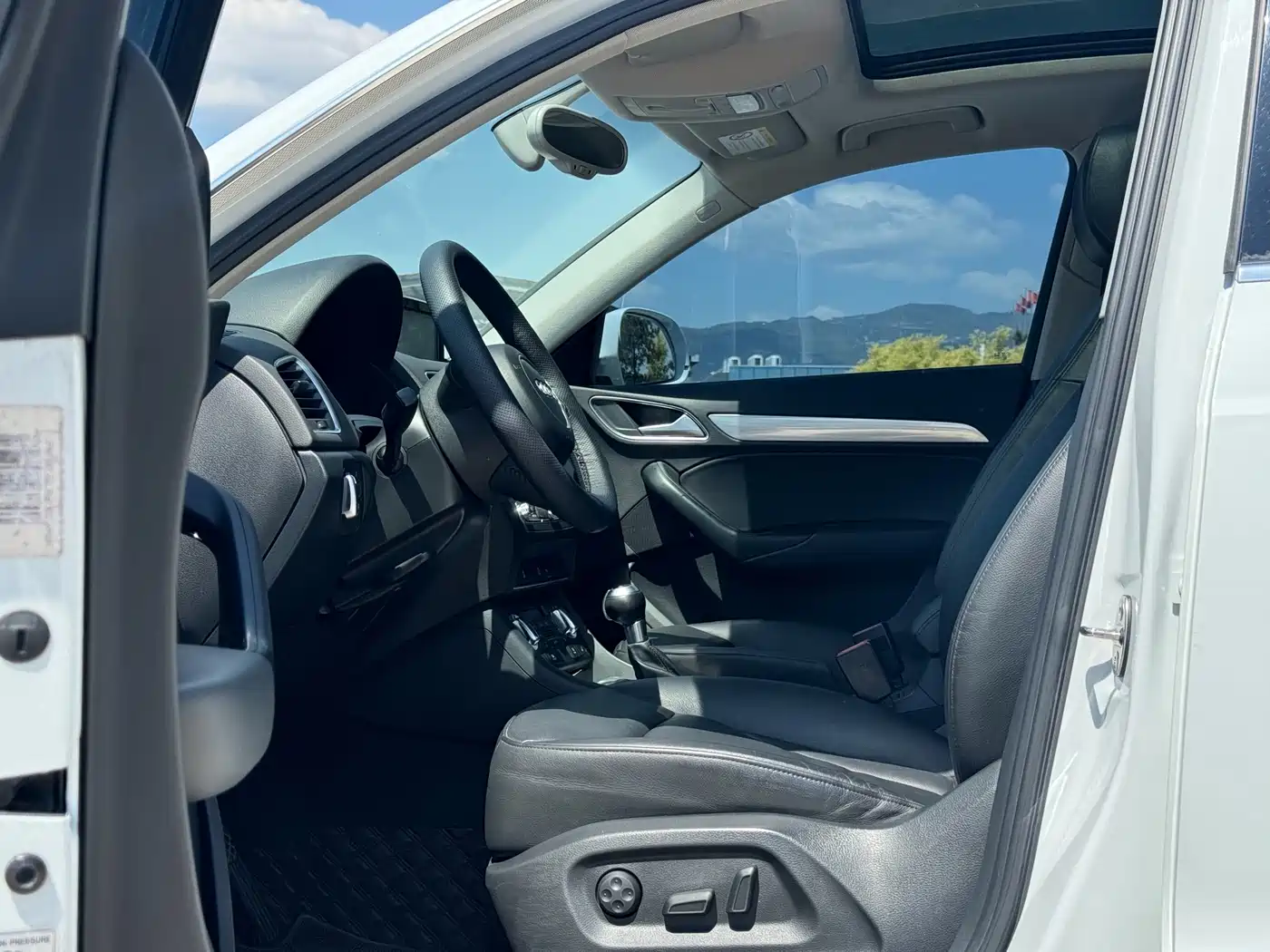 Audi Q3 2016 35 TFSI Heritage Edition Comfort фото 5