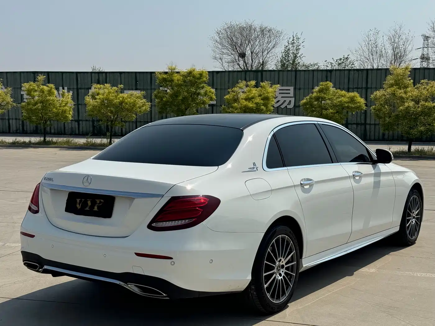 Mercedes-Benz E-Class 2018 Facelift E 200 L Sport фото 24