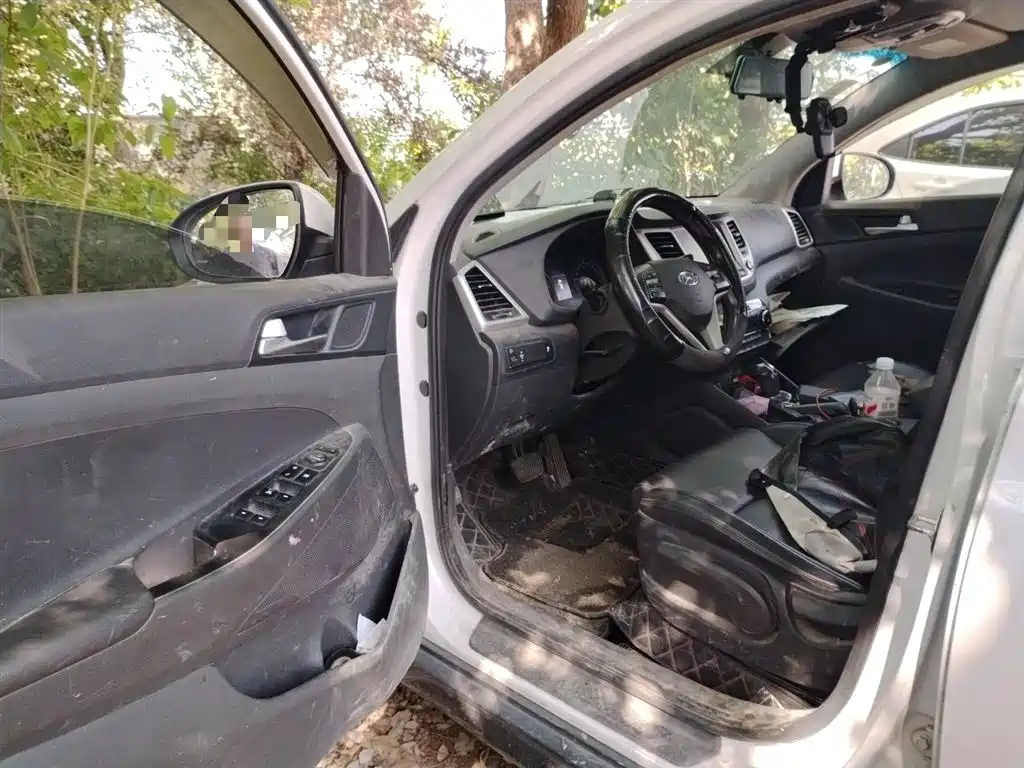 Hyundai Tucson 2015 1.6T Dual Clutch 2WD Smart фото 14