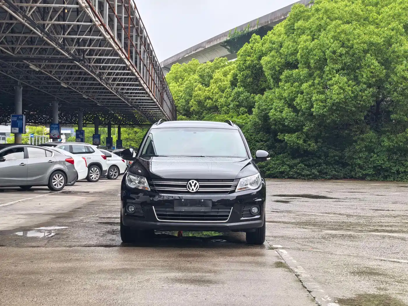 Volkswagen Tiguan 2012 1.8TSI Automatic 4WD Elite Edition фото 4