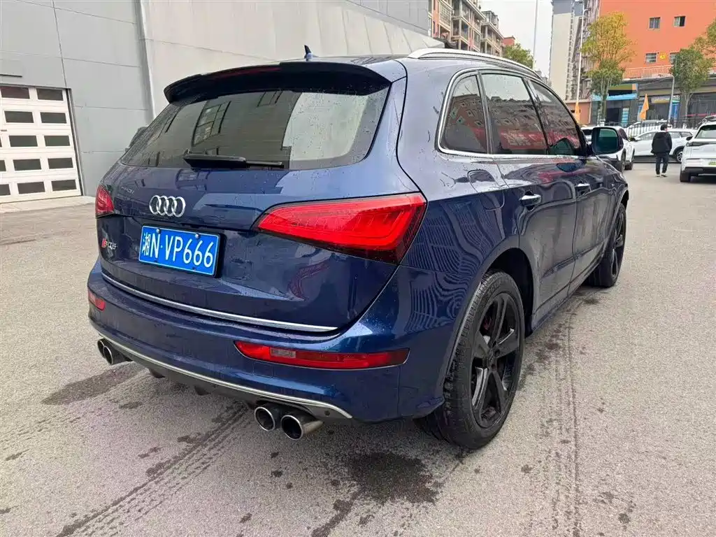 Audi Q5 (Import) 2013 45 TFSI quattro Sport фото 9
