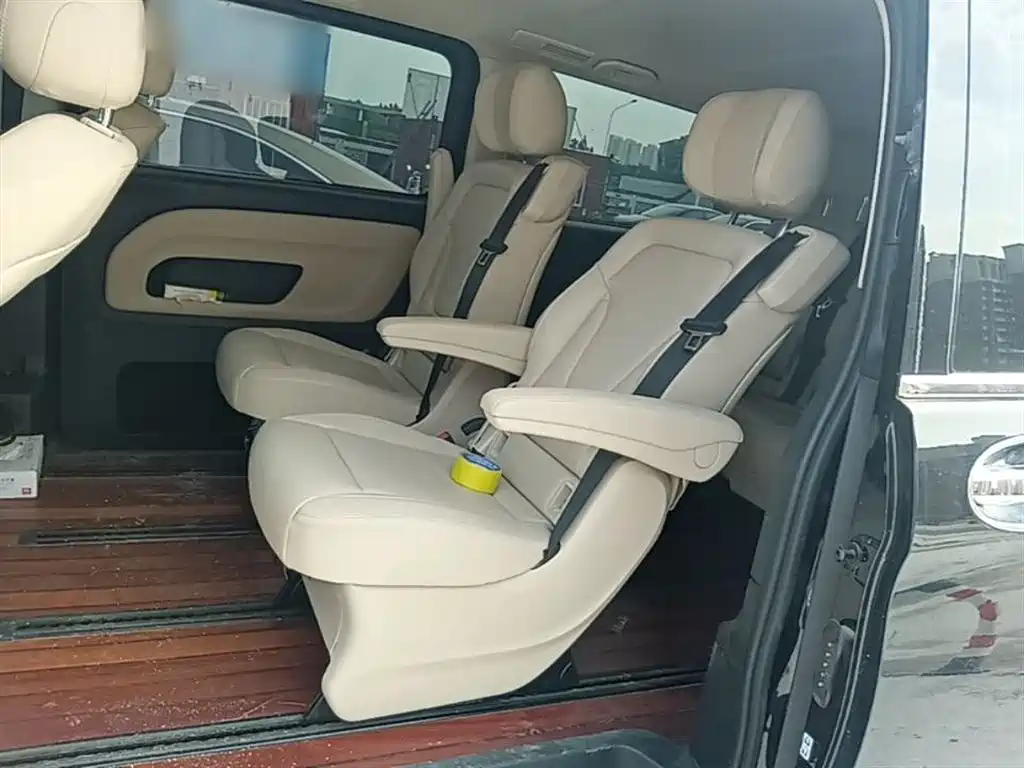 Mercedes-Benz Vito 2016 2.0T Business Edition фото 17