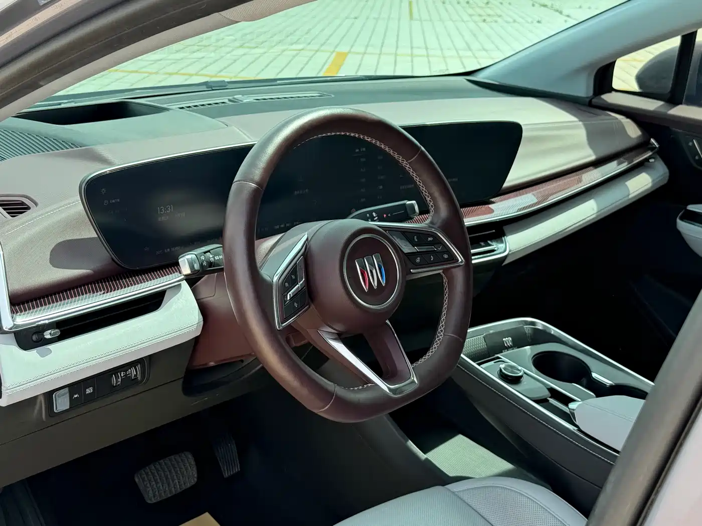 Buick E4 2023 Model Premium Edition фото 16