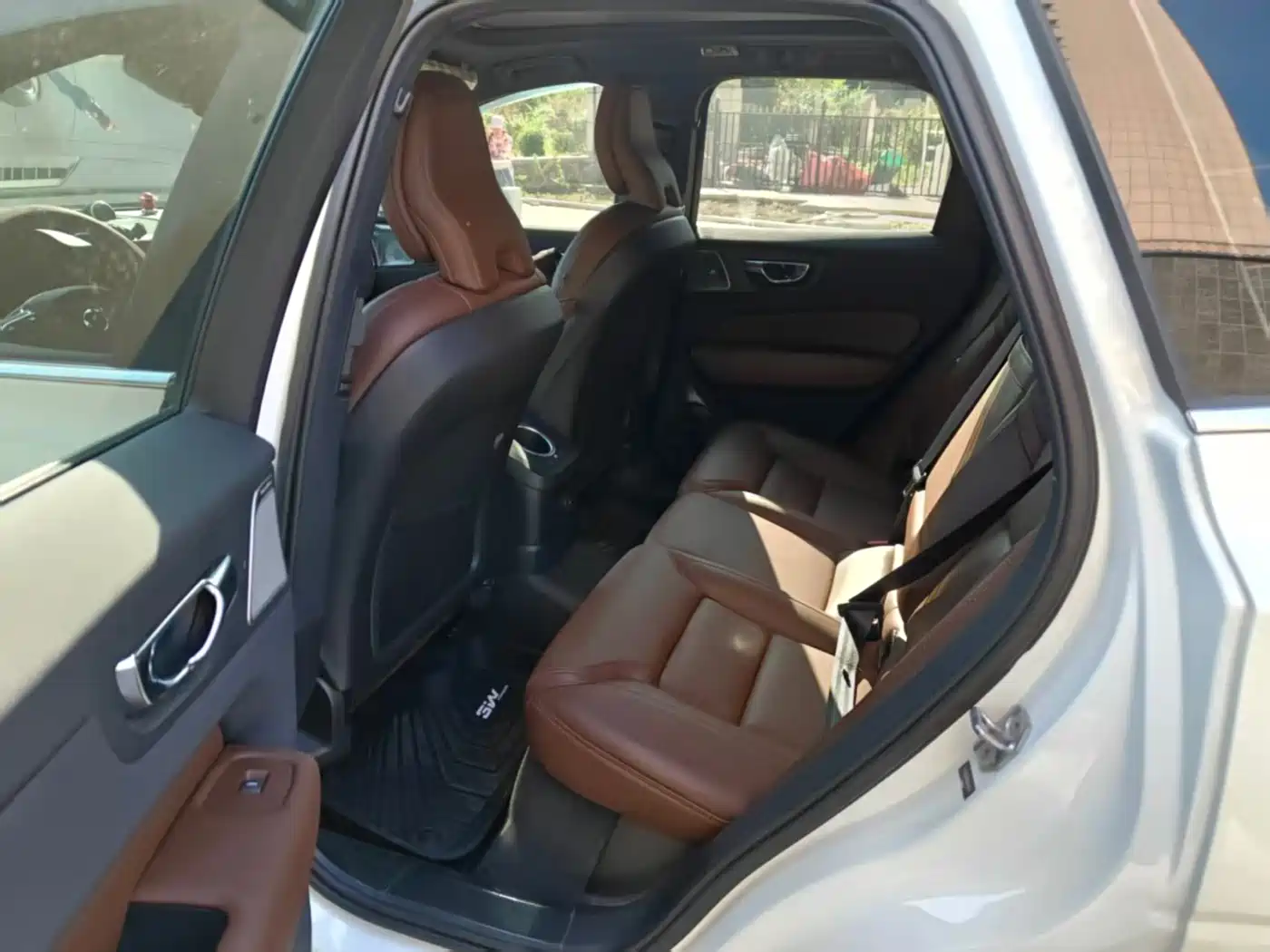 Volvo XC60 Plug-in Hybrid 2020 2021 T8 E-Drive Hybrid Inscription Luxury