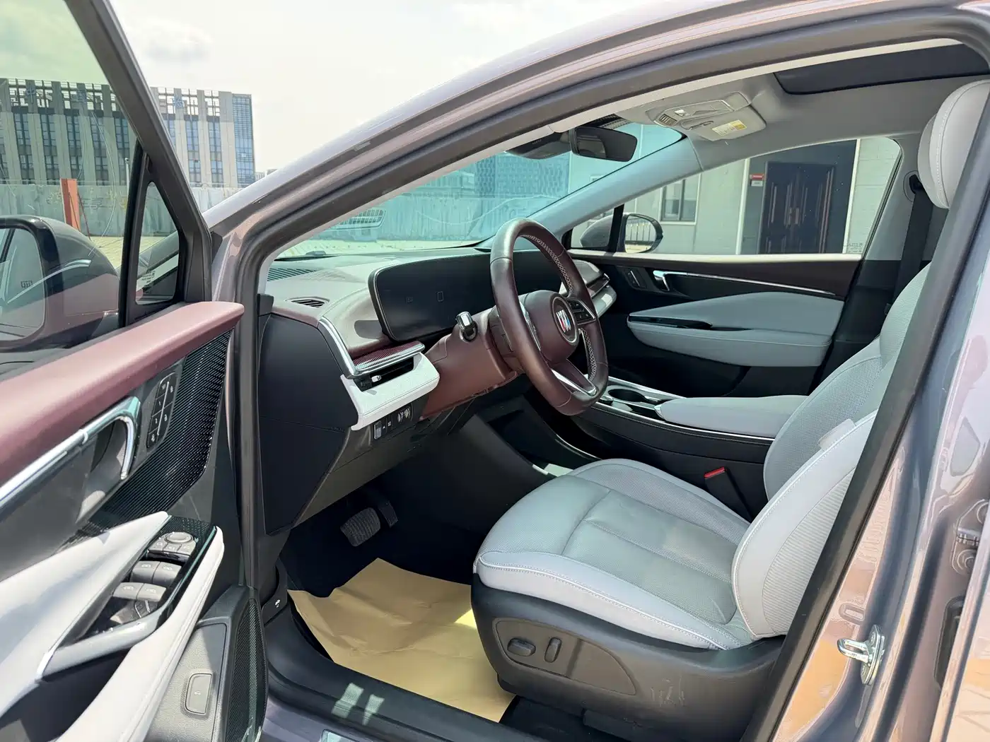 Buick E4 2023 Model Premium Edition фото 18