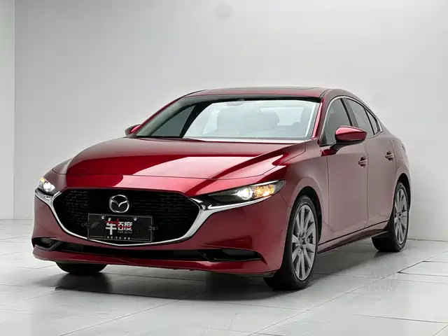 Mazda 3 Axela 2022