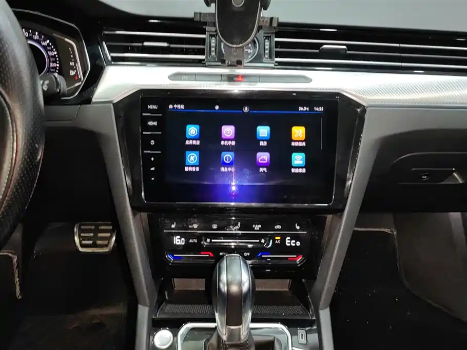 Volkswagen Magotan GTE Plug-in Hybrid 2022 GTE Luxury фото 13