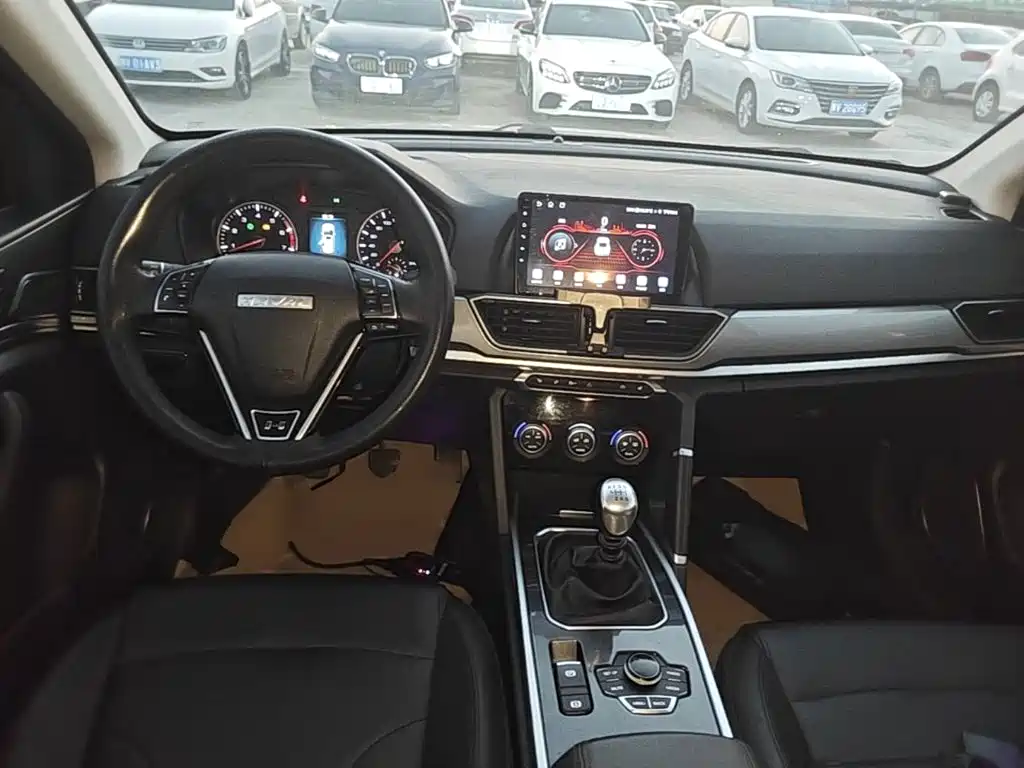 Фото 10 - Haval H6