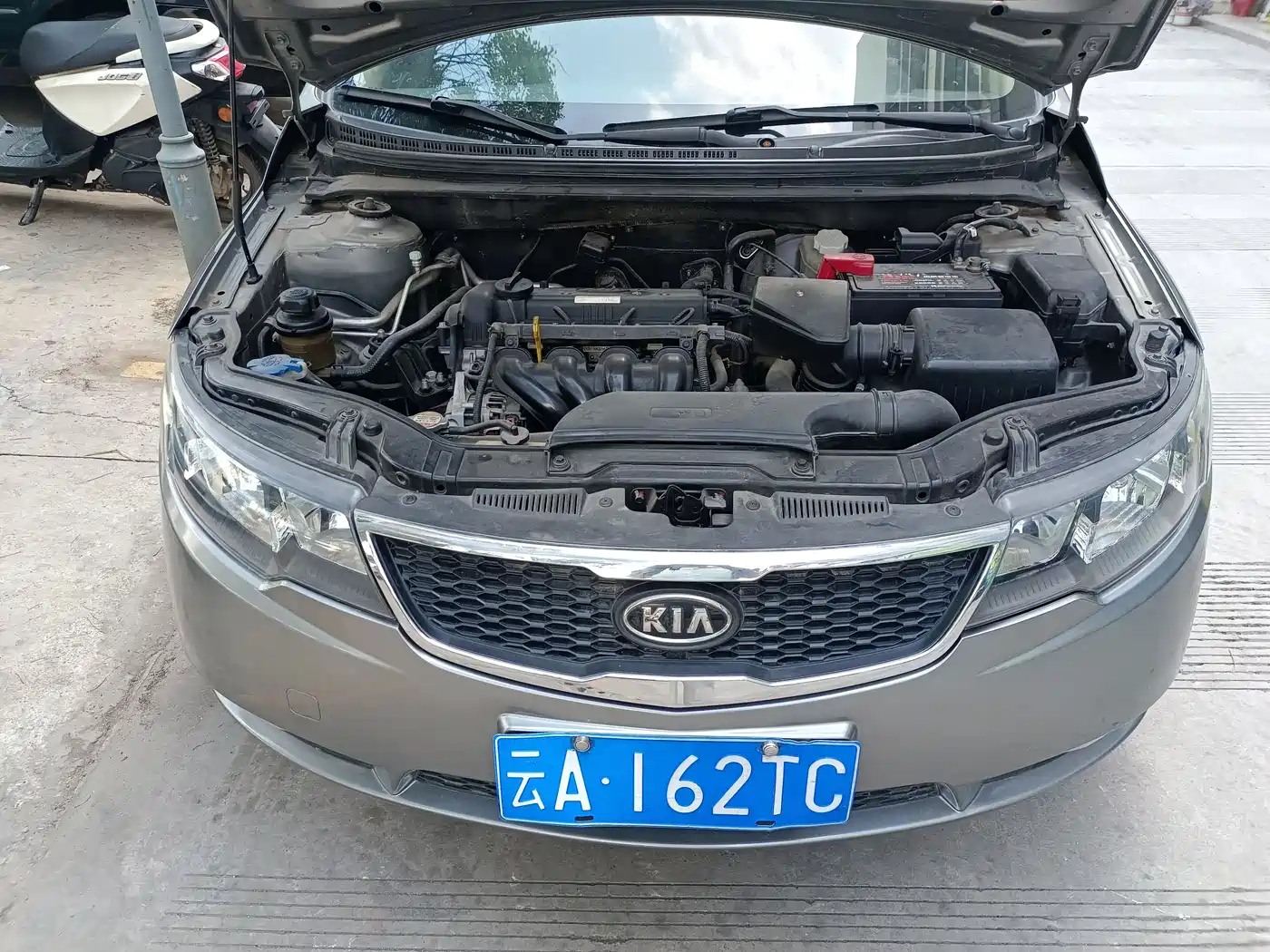 Kia Forte 2009 1.6L MT GLS фото 17