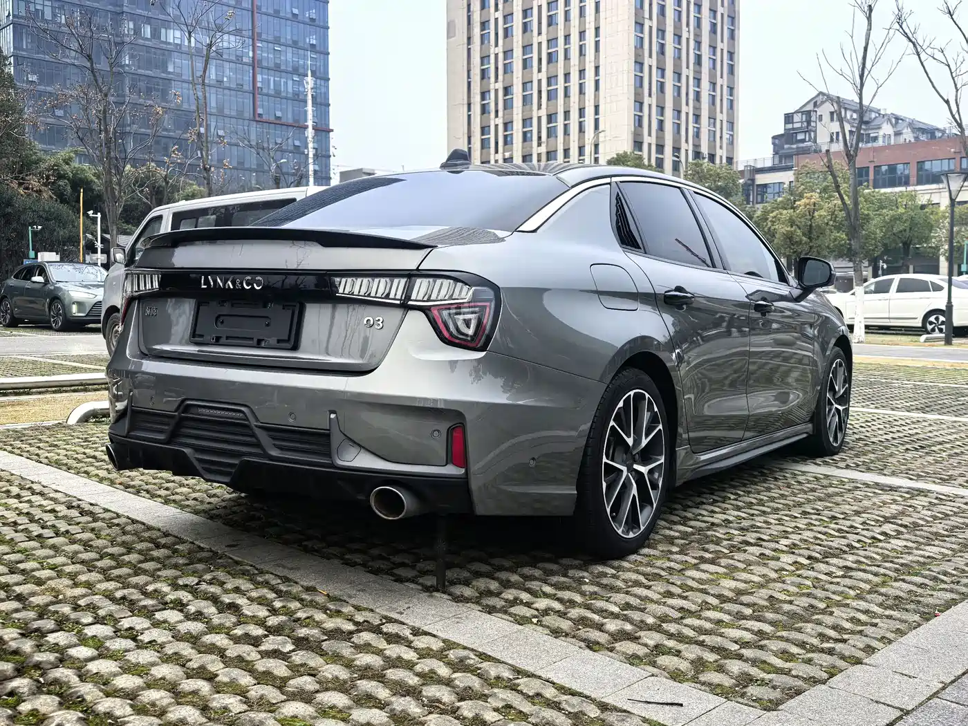 Lynk & Co 03 2020 1.5TD DCT Type Pro Edition фото 6