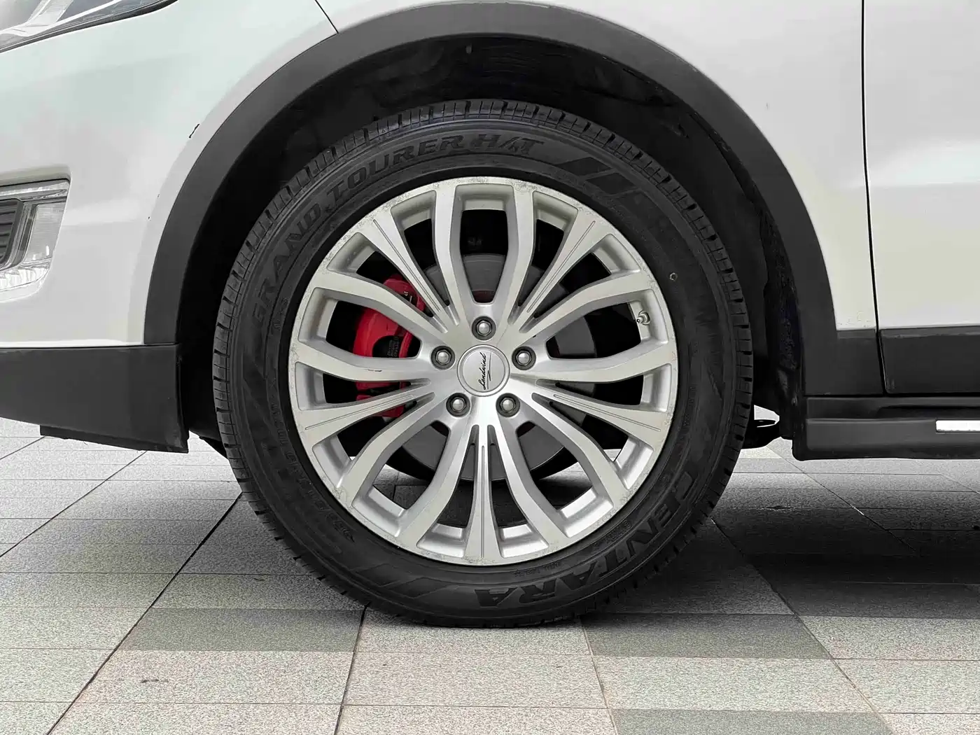 Landwind X7 2016 2015 2.0T Panoramic Flagship Edition