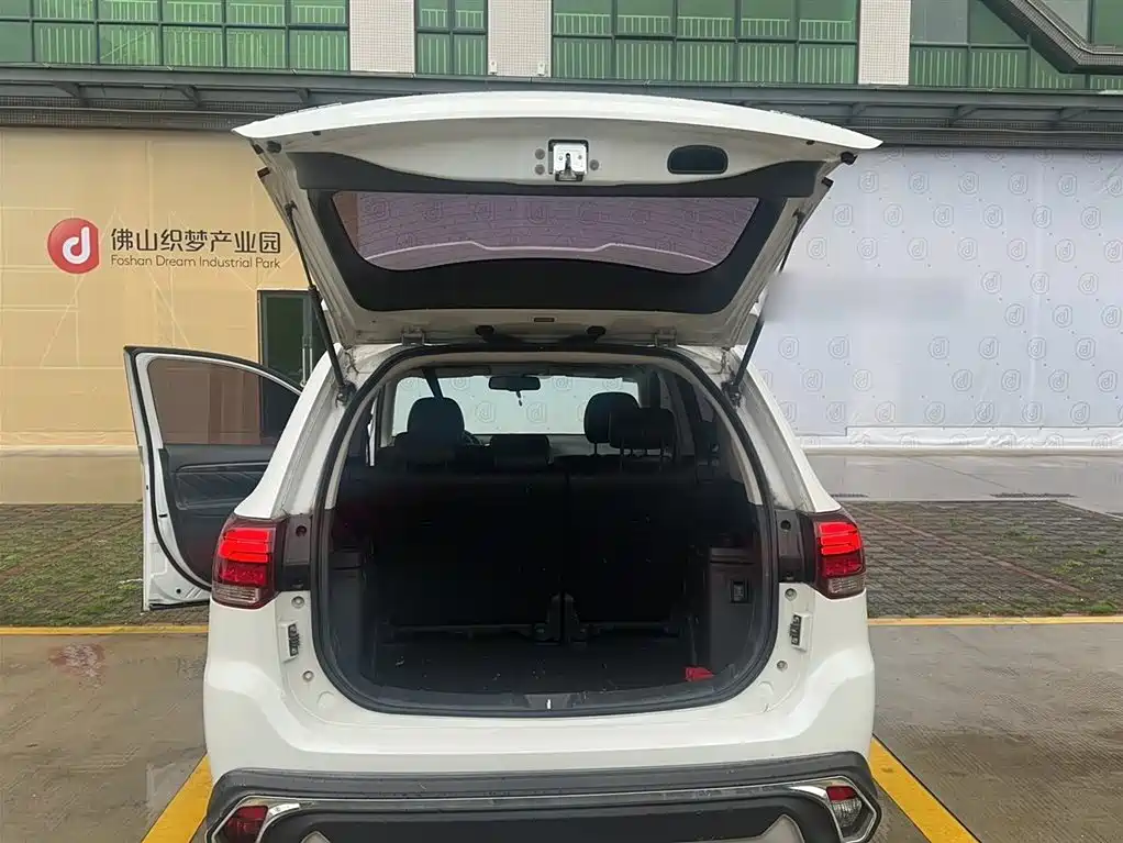 Mitsubishi Outlander 2019 2.0L 2WD Enjoy 5-Seater China VI фото 10