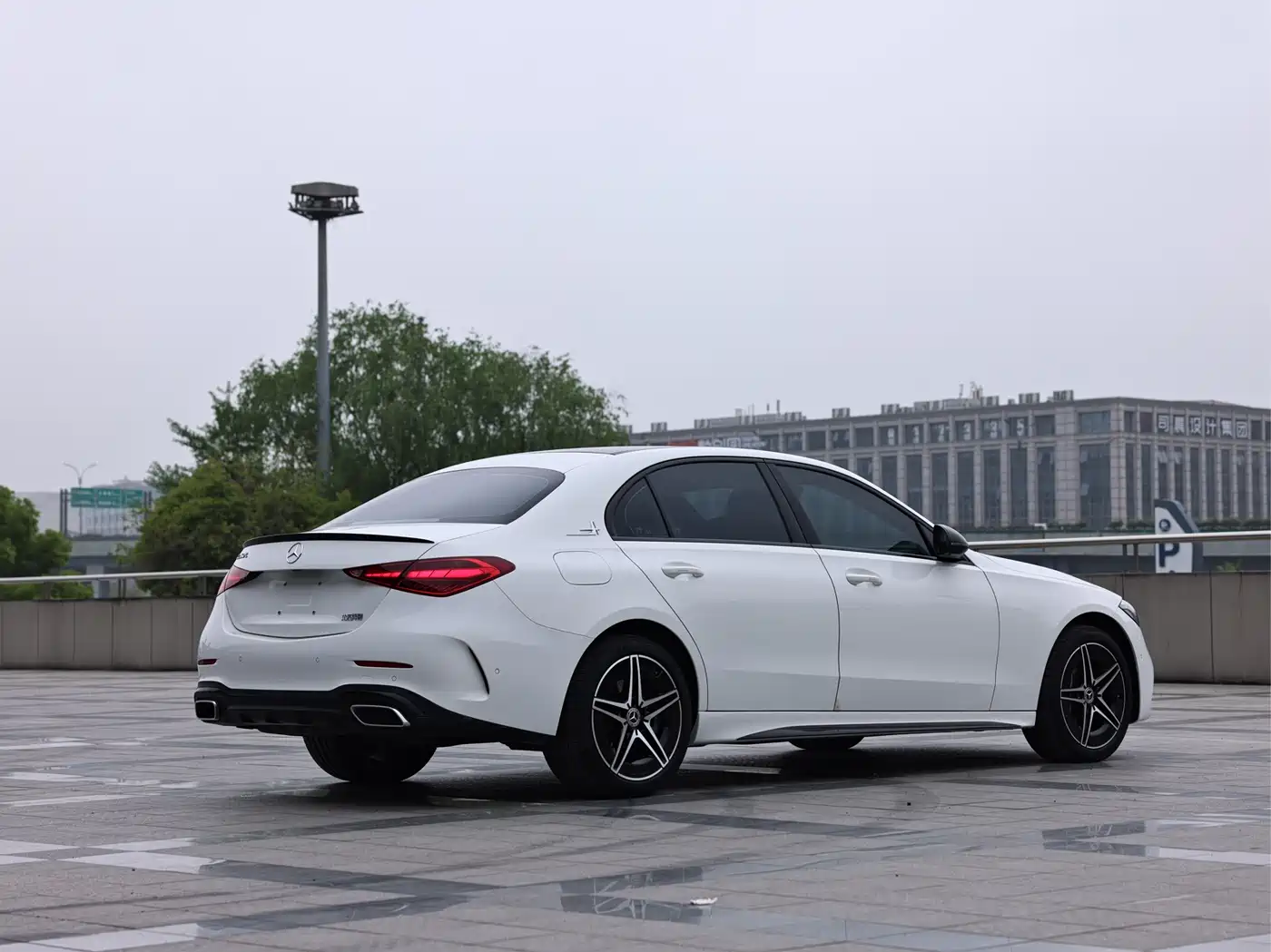 Mercedes-Benz C-Class 2023 Facelift C 260 L Night Sport Edition фото 5