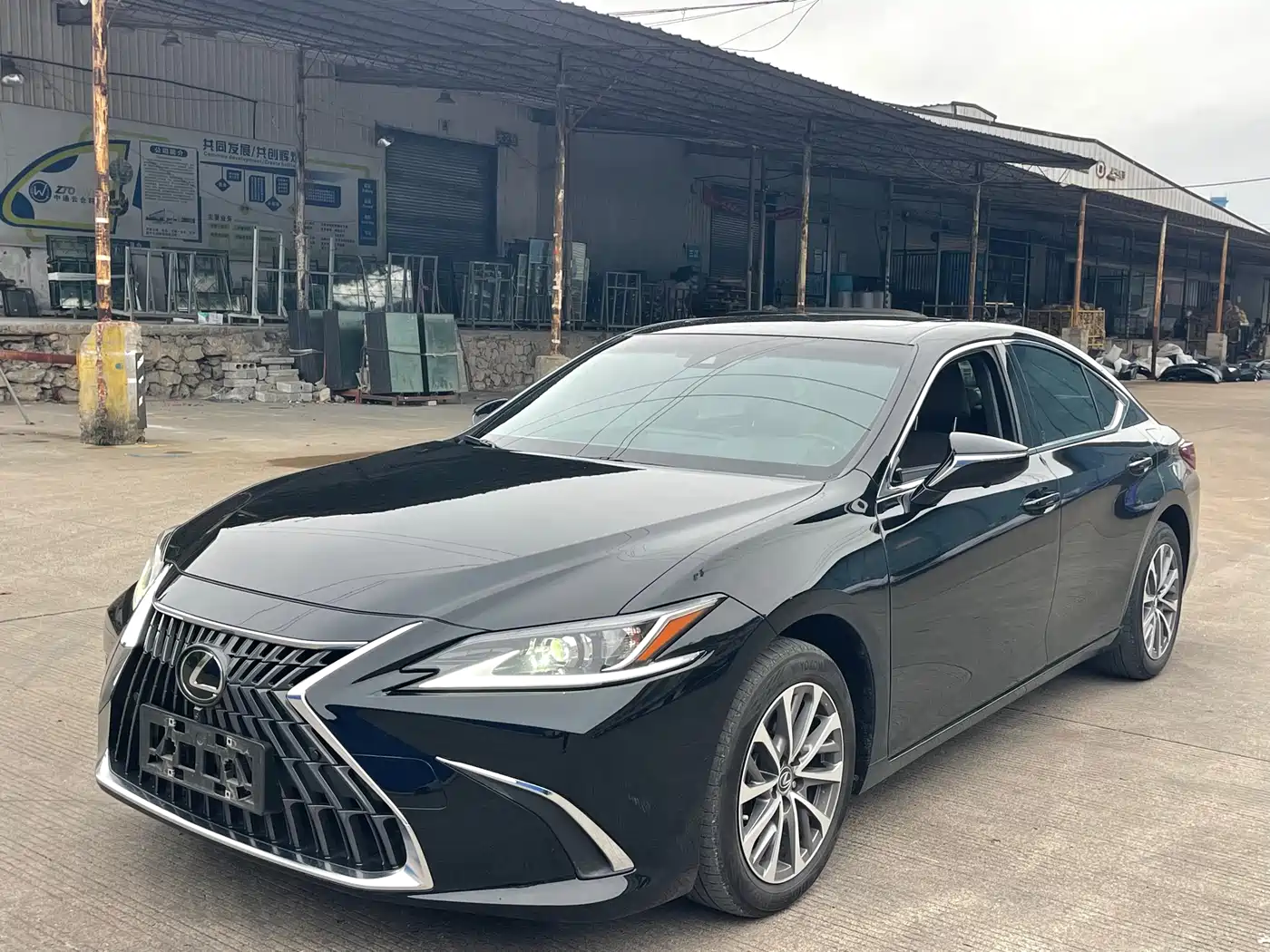 Lexus ES 2023 200 Excellence Edition