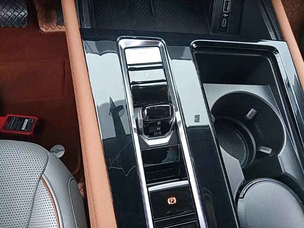 Volkswagen Teramont 2021 530 V6 4WD Prestige Flagship Edition фото 14