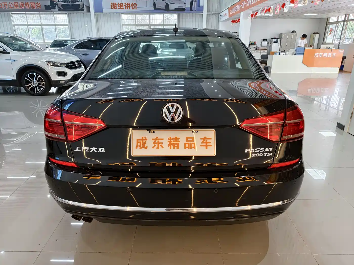 Volkswagen Passat 2017 280TSI DSG Elegance фото 5