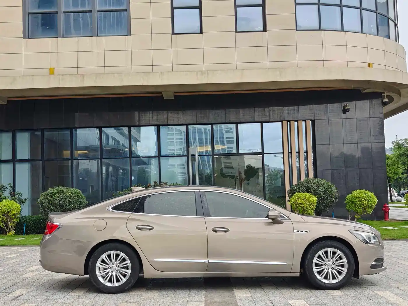 Buick LaCrosse 2016 20T Elite Type фото 4