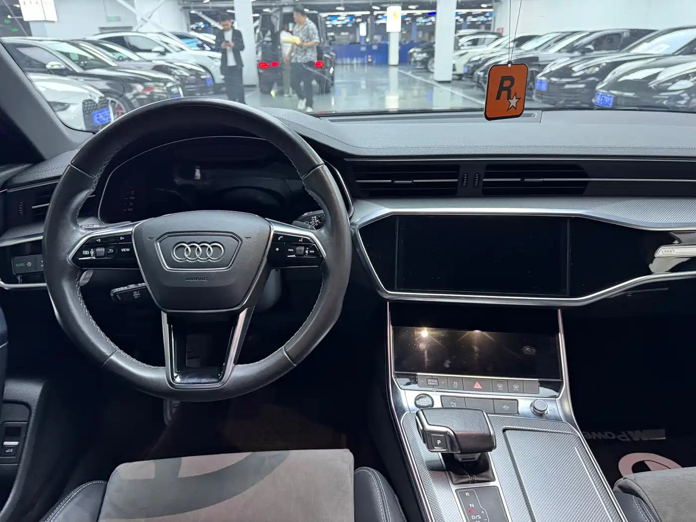Audi A6L 2021 40 TFSI Luxury Sport фото 8