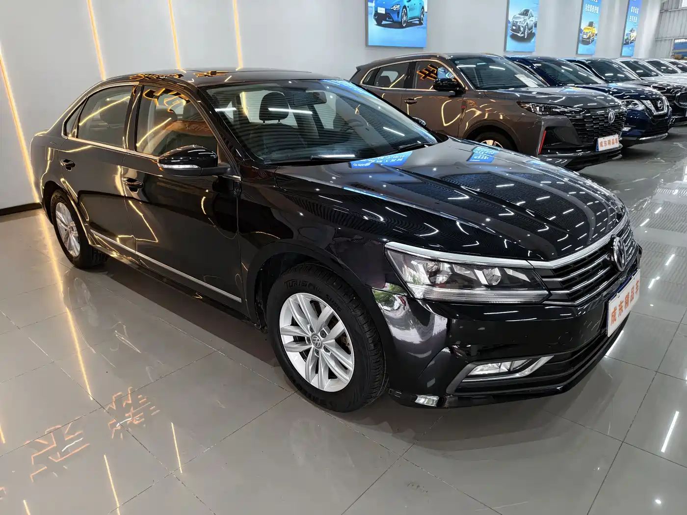 Volkswagen Passat 2017 280TSI DSG Elegance фото 3