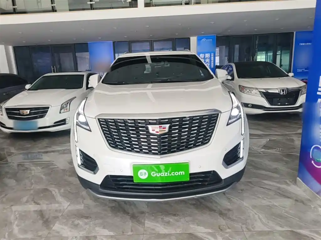 Cadillac XT5 2024 2.0T FWD Fashion Edition фото 3