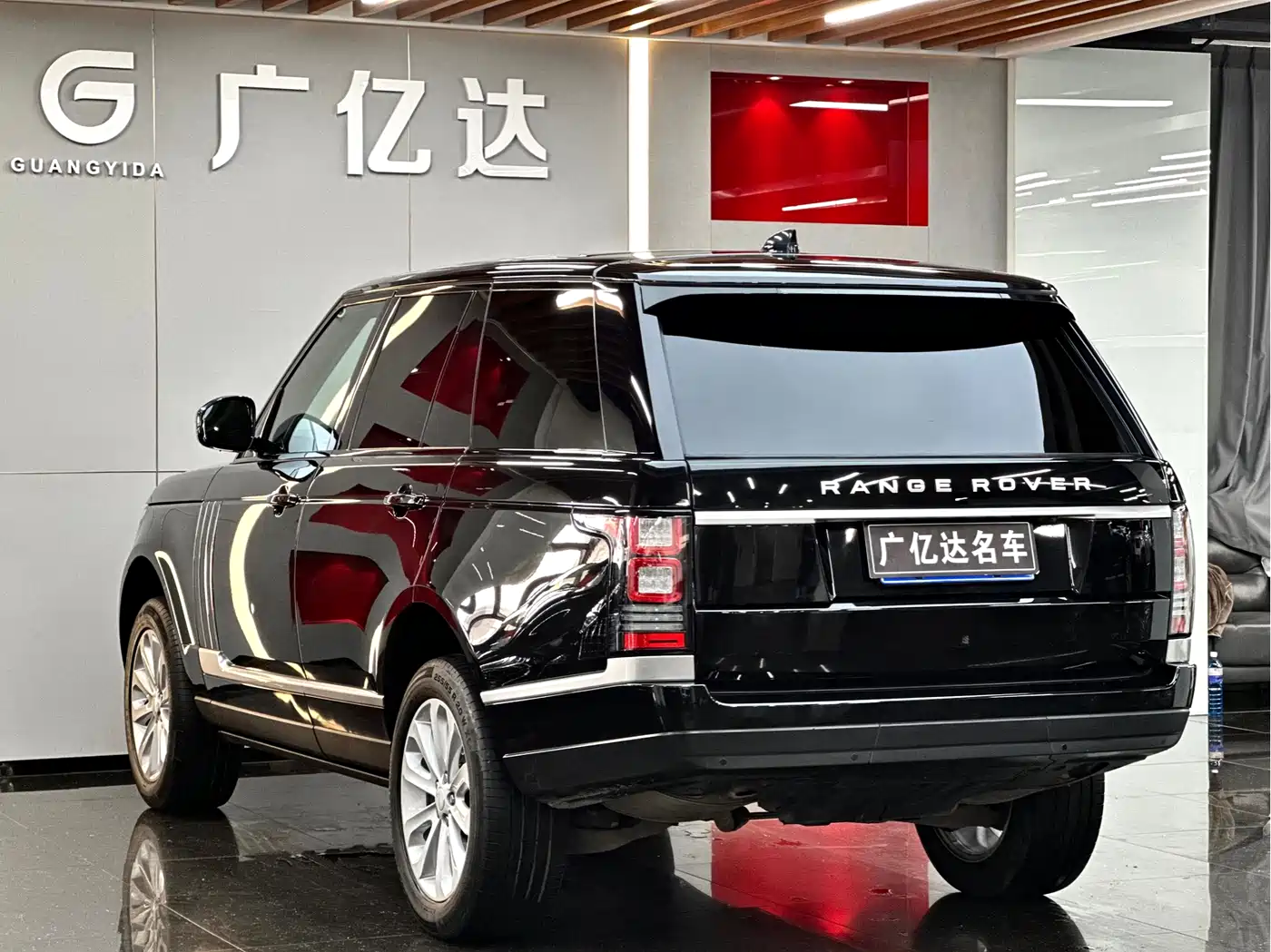 Land Rover Range Rover 2017 3.0 SC V6 Vogue фото 23