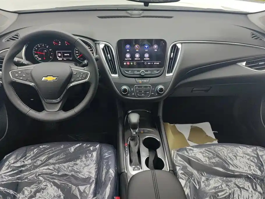 Chevrolet Malibu XL 2023 1.5T RS Edition фото 12