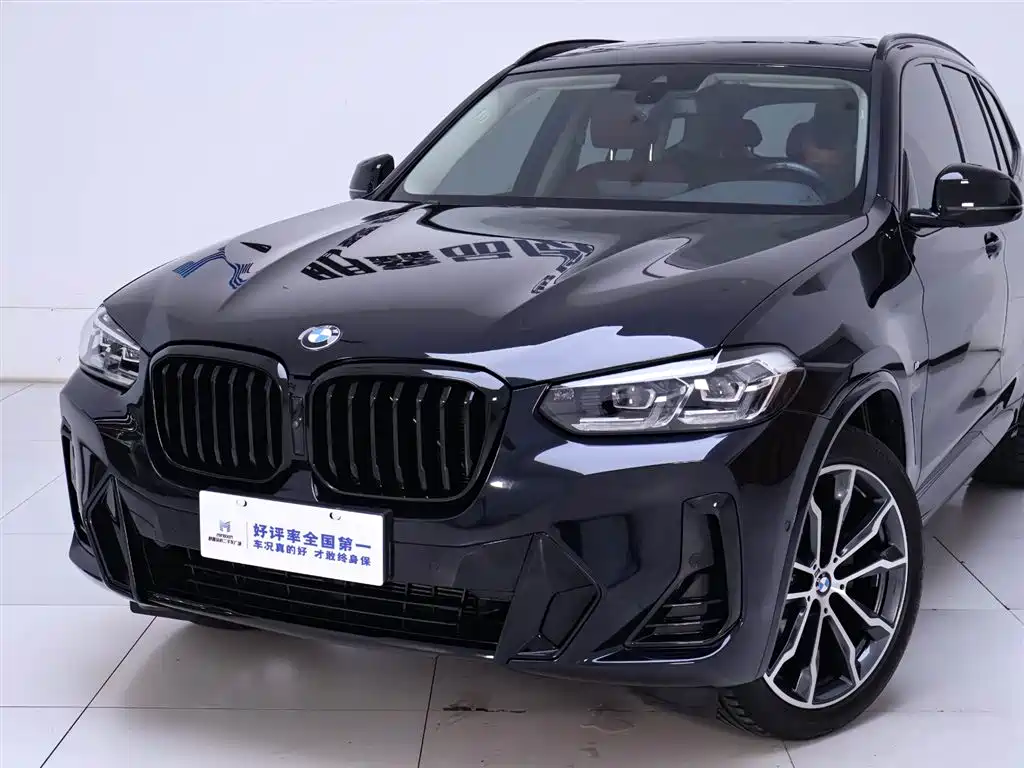 BMW X3 2023 Facelift xDrive30i Leading M Night Package фото 3
