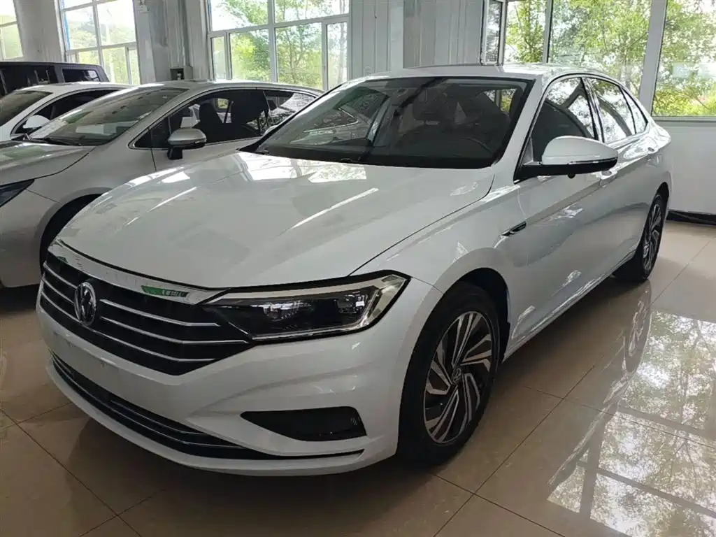 Volkswagen Sagitar 2022 280TSI DSG Surpassing Edition фото 2