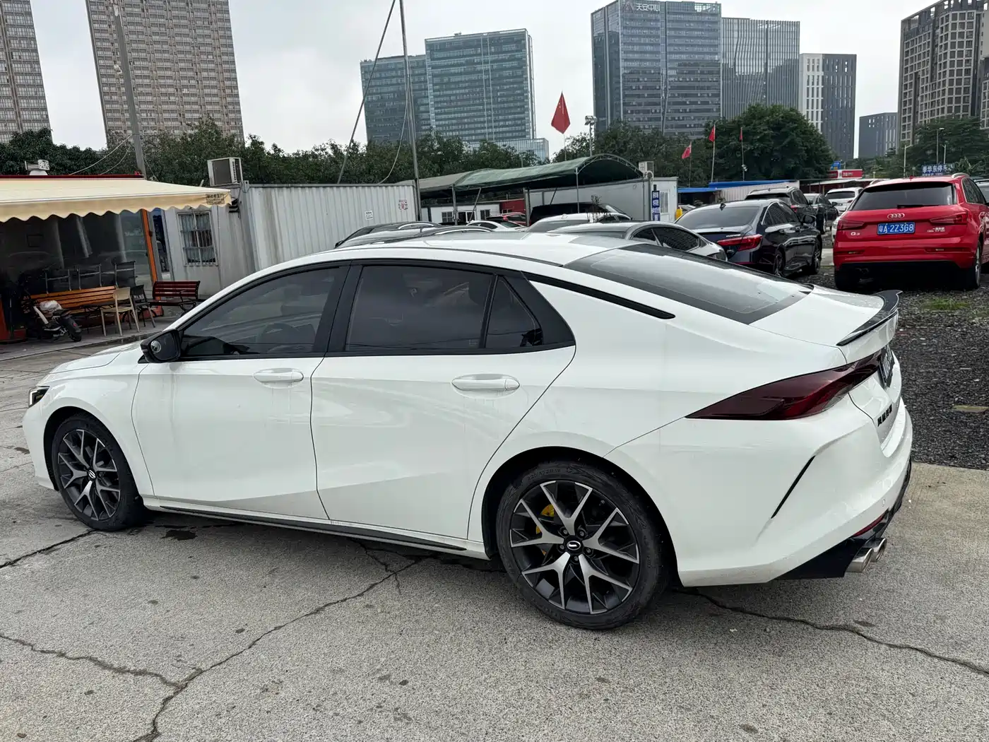 GAC Trumpchi Trumpchi Emkoo 2021 270T DCT J15 Edition фото 6