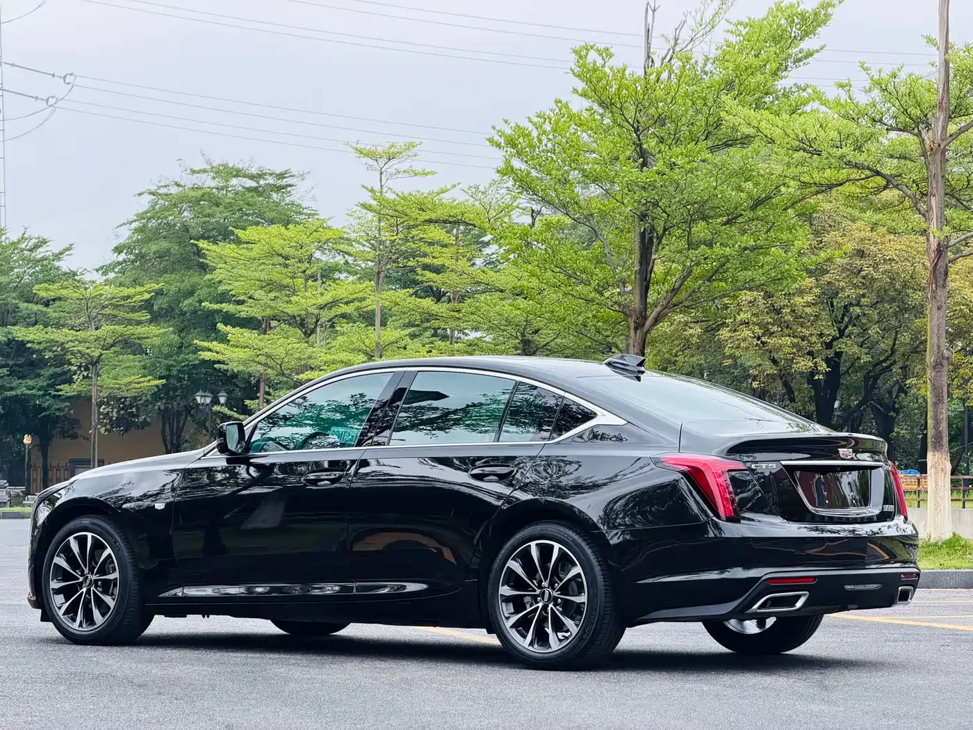CADILLAC CT5