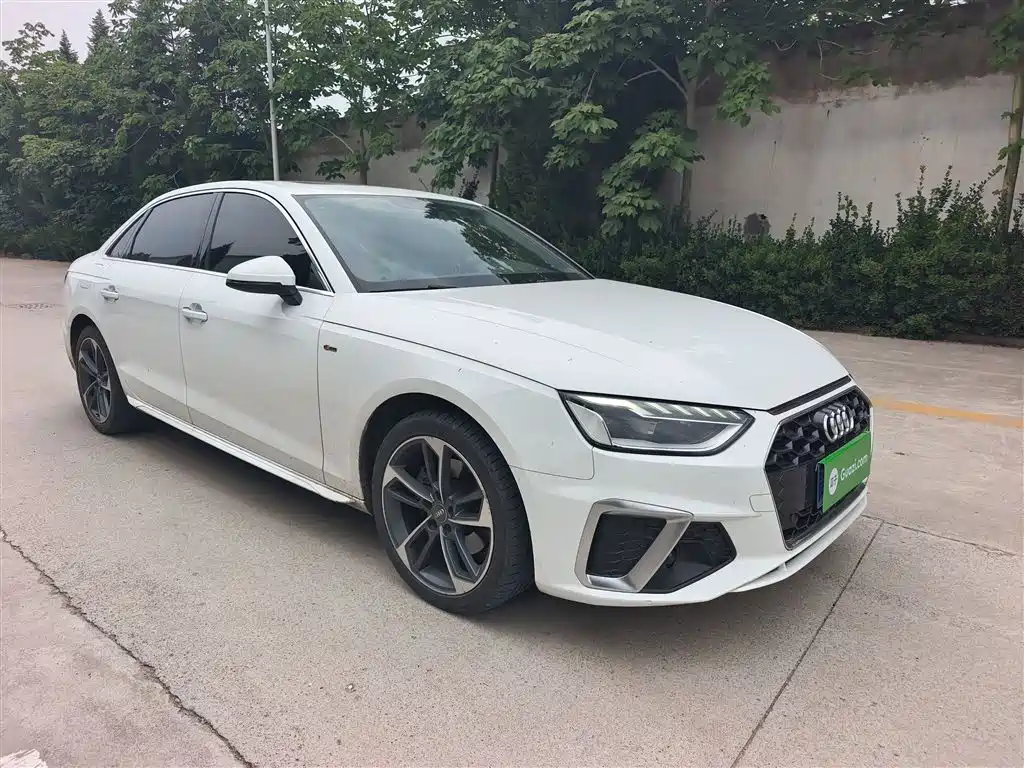 Audi A4L 2020 40 TFSI Fashion Dynamic Edition фото 4