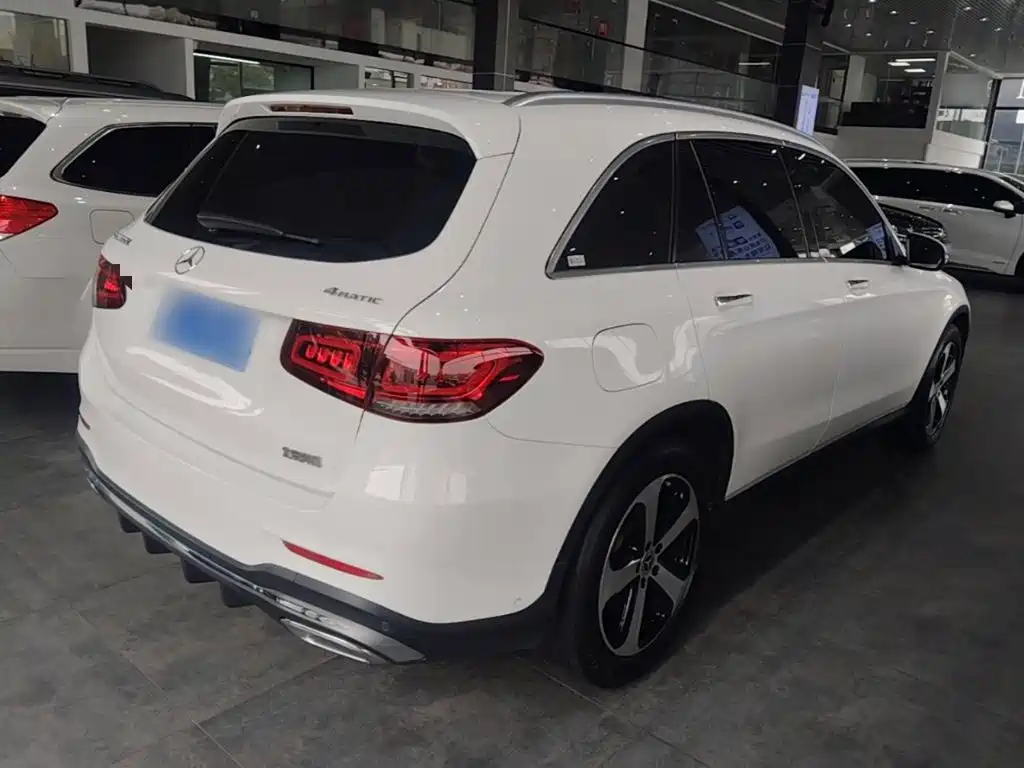 Фото 7 - Mercedes-Benz GLC