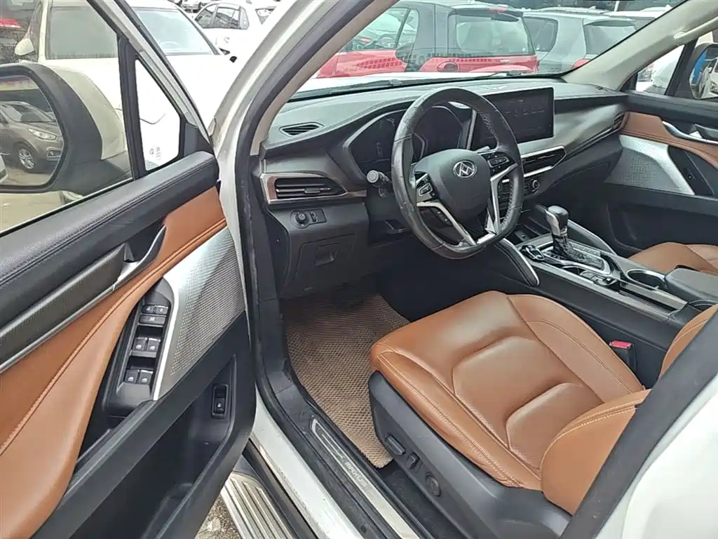 SAIC Maxus D90 2017 2.0T Automatic 2WD Uranus фото 16