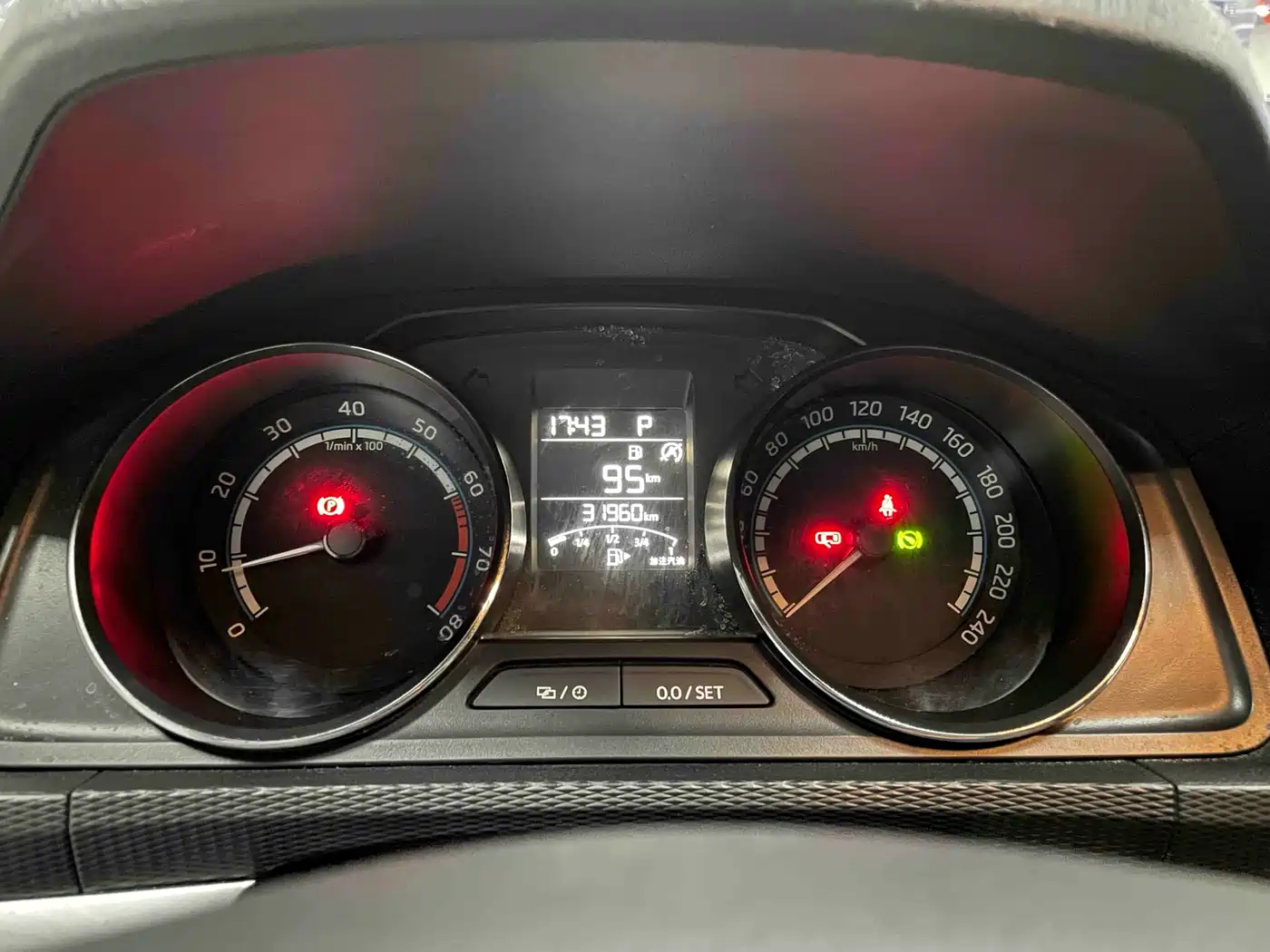 Škoda Kamiq 2023 Facelift 1.5L Auto Comfort Edition фото 17