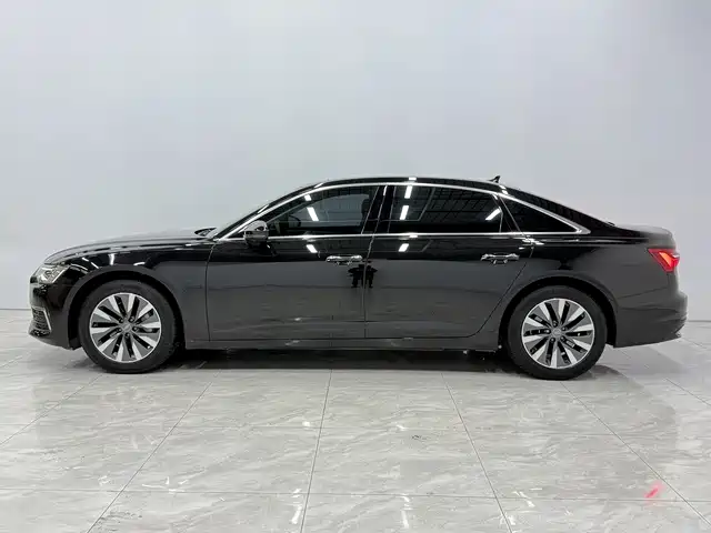 Audi A6L 2019 45 TFSI Premium Elegance фото 3